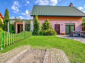 Small holiday apartment Lukecin